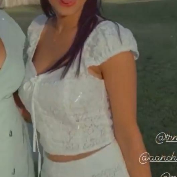 White Lace 2 Piece Crop Top + Skirt - Picture 4 of 4